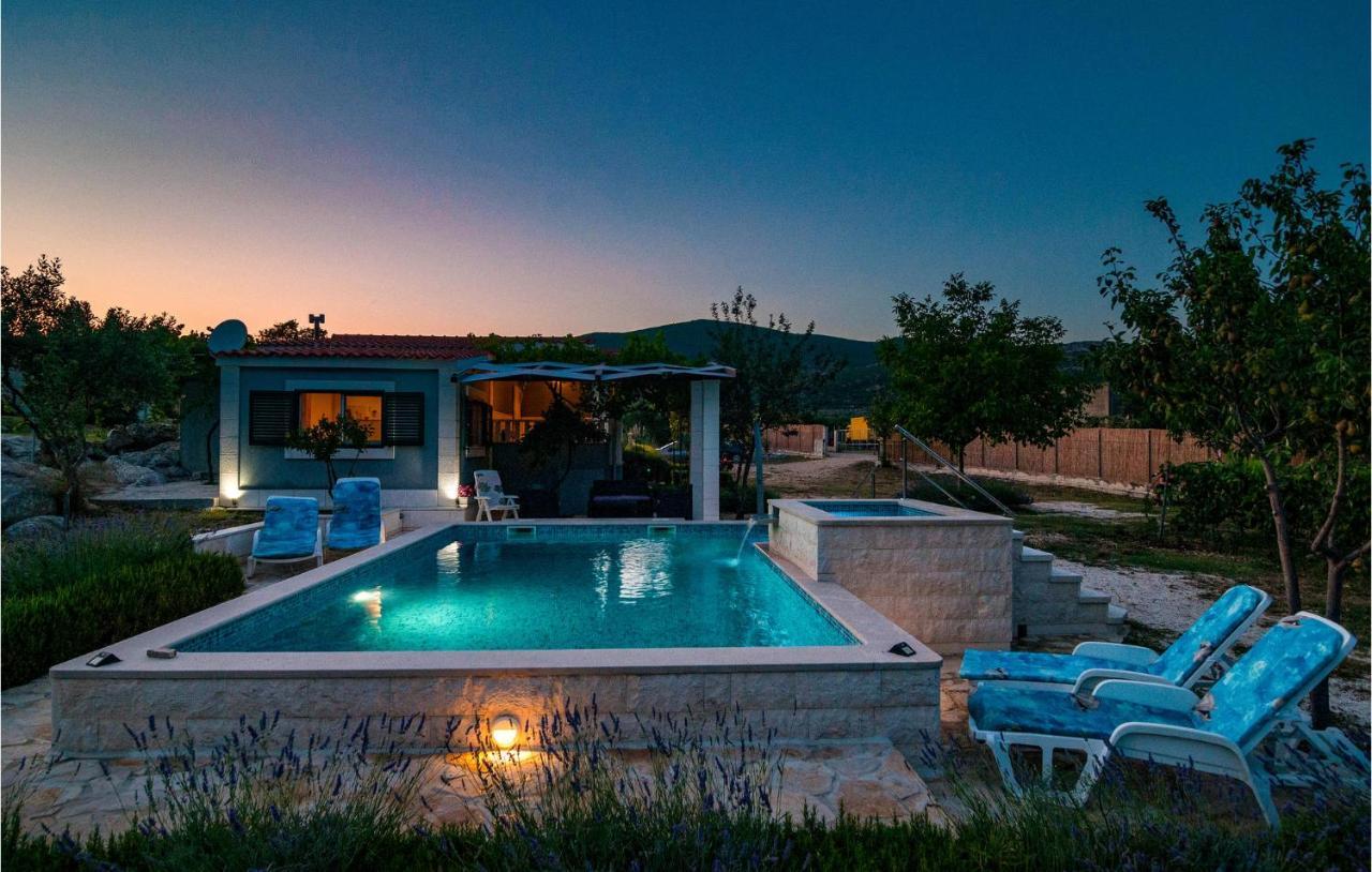 Casa vacanze Two-bedroom Holiday In Plano